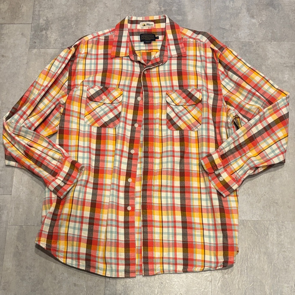 Men’s Pendleton button up